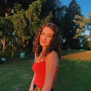 Meet your Posher, Haley